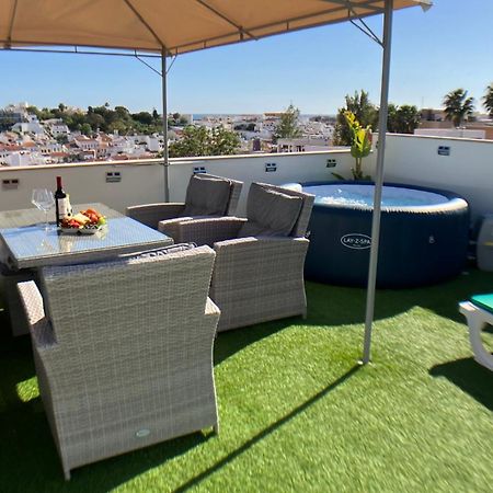 Apartment Beta - 2 Bedrooms, Private Rooftop Patio With Hot Tub, Bbq And View Ferragudo  Bagian luar foto