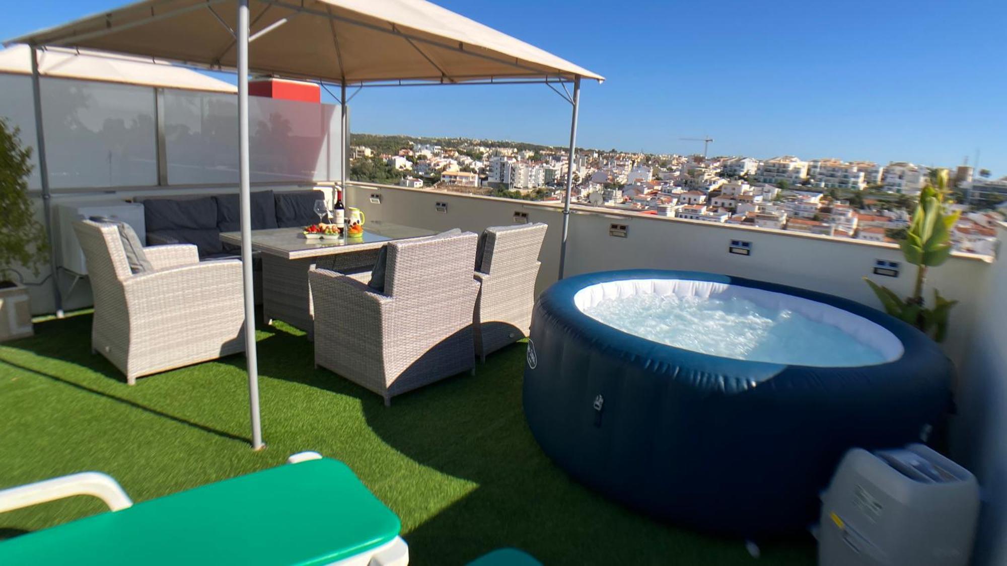 Apartment Beta - 2 Bedrooms, Private Rooftop Patio With Hot Tub, Bbq And View Ferragudo  Bagian luar foto